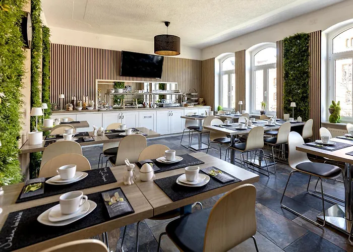 Garni  Am Domplatz Hotel 3*