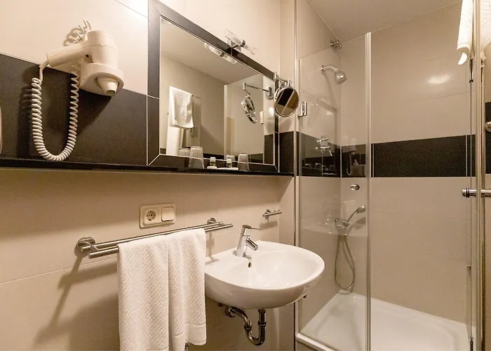 Garni  Am Domplatz Hotel 3*